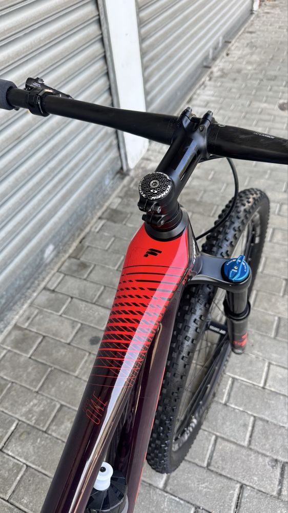Bicicleta focus one (full carbono)