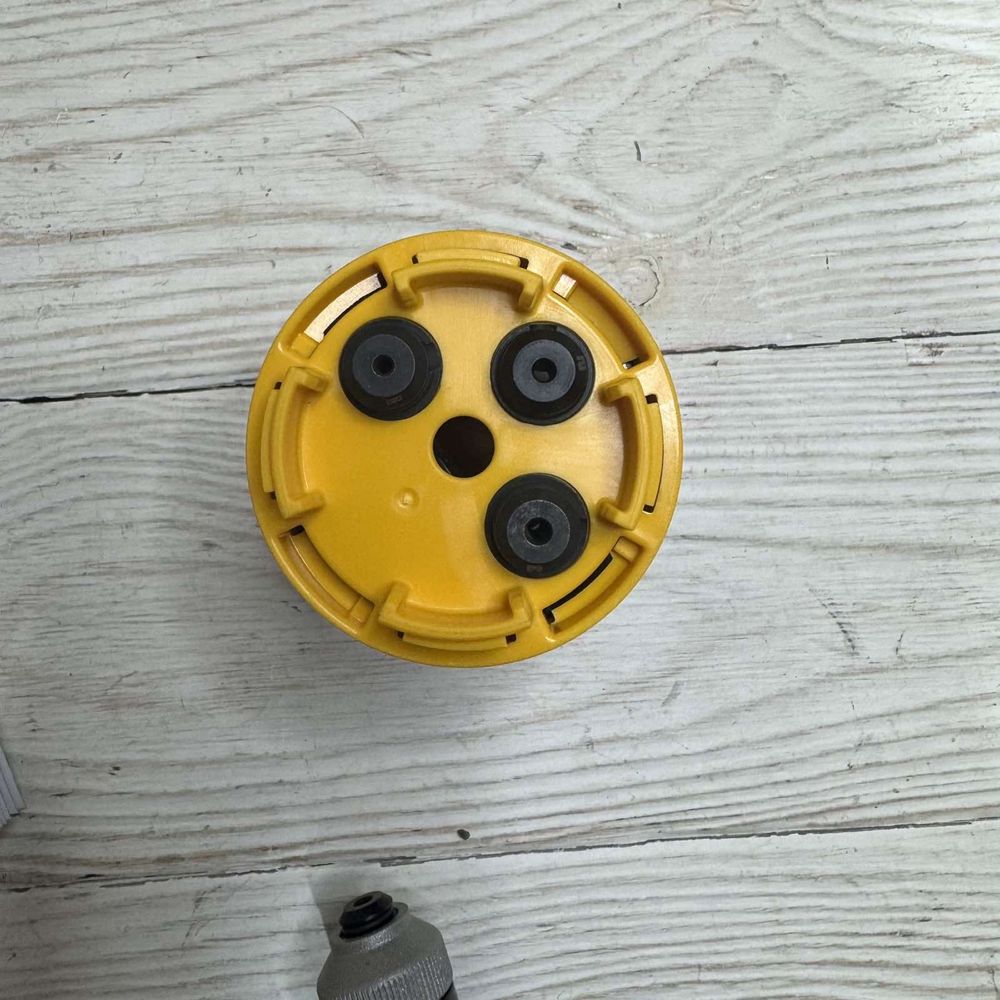 Акумуляторний заклепочник Dewalt DCF403 20V MAX