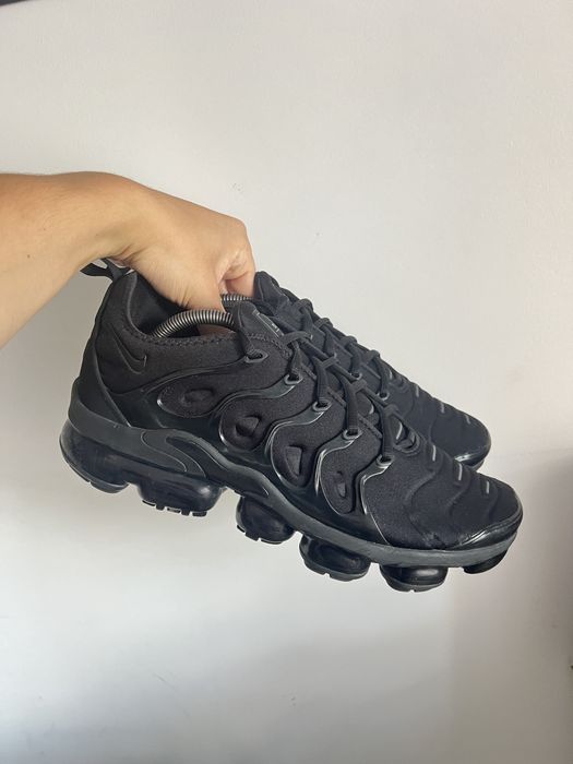 Buty nike air vapormax plus tn czarne bez wad oryginalne rozmiar 45,5