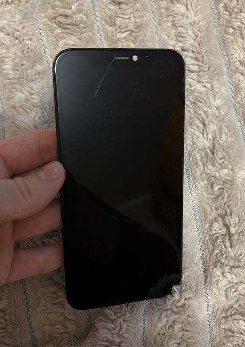 Дисплей на 11 айфон