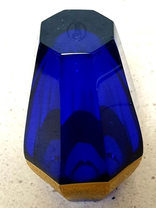 Rara antiga jarra em vidro MOSER bohemia  azul cobalto com ouro