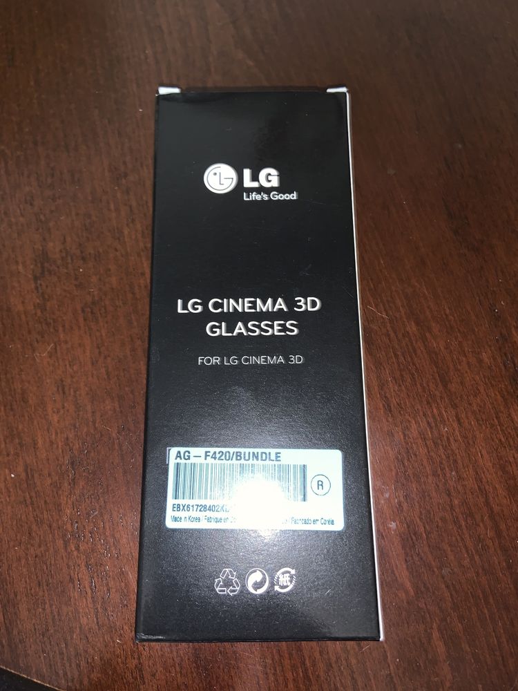 LG Cinema 3D Glasses (3D очки) for LG cinema 3D AG-F240/BUNDLE
