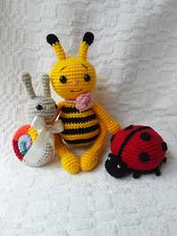 Вязаная игрушка пчёлка пчела. Ручная работа