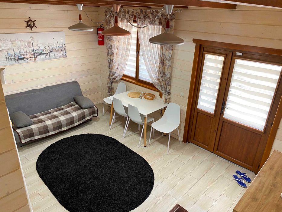 Сдам Эко Дом, Черноморск! Автономное отопление! Есть Генератор и АКБ !