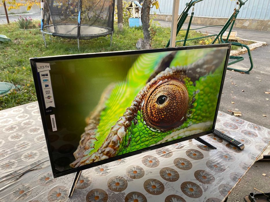 Акція 4К телевізор Samsung smart tv 42 2/16GB wi-fi Т2 голосовий пульт