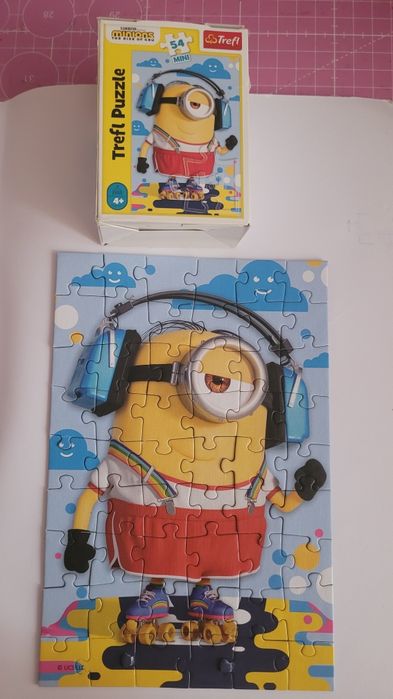 Puzzle Trefl Minions 4 +