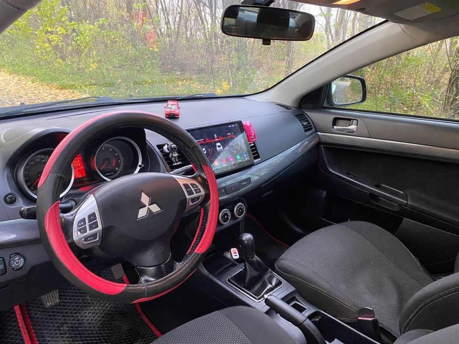 Mitsubishi Lancer X 2.0