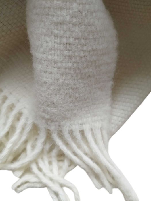 narzuta pled koc wełniany 100% wełna gramatura 380gr 160x200 polski