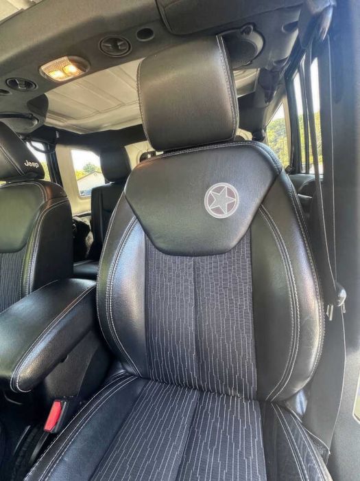 Jeep Wrangler Unlimited Freedom Edition      2014