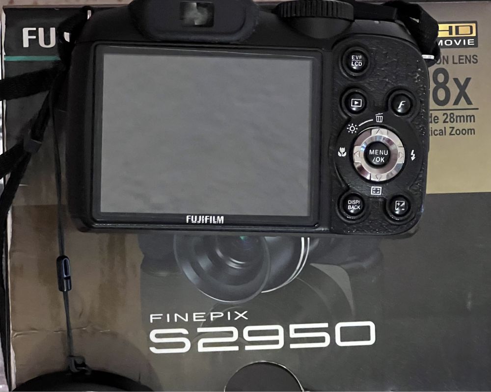 Фотоаппарат Fujifilm finepix s2950