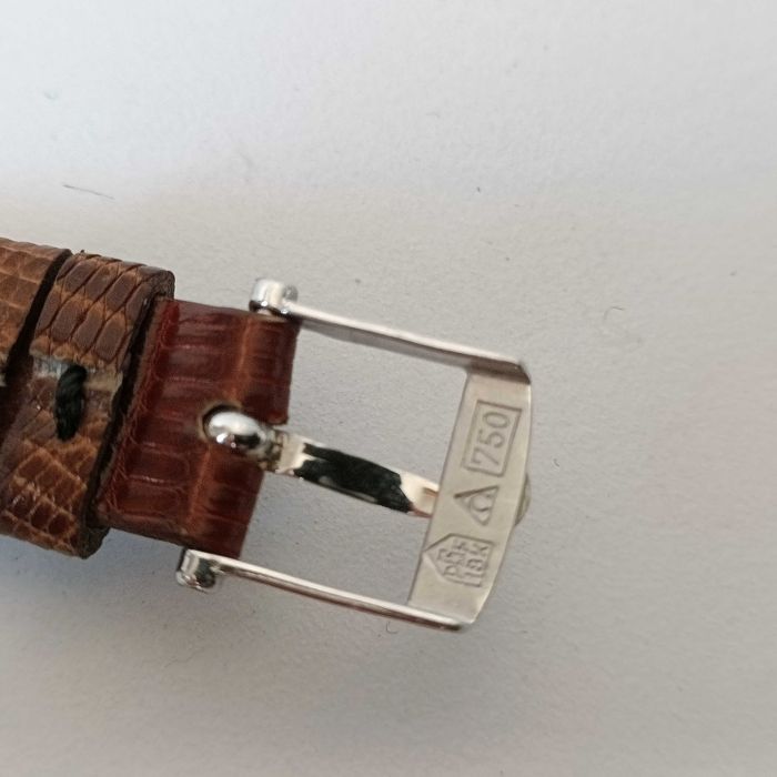 Złota damska Omega białe złoto 18 ct