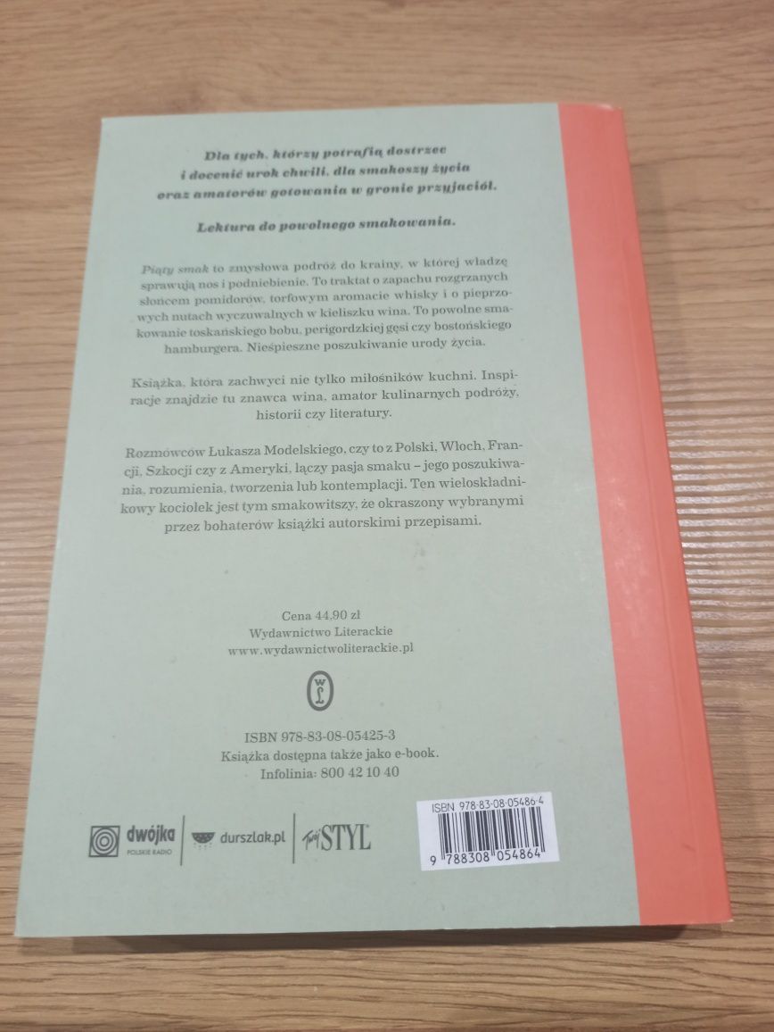 Książka Piąty smak Rozmowy przy jedzeniu - Łukasz Modelski