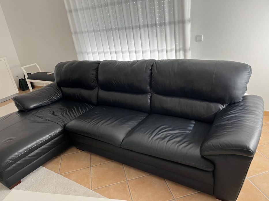 Sofá em pele. ( Não respondo a esquemas mbway)