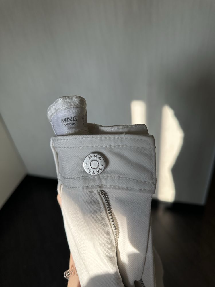 Білі джинси MANGO широкі прямі