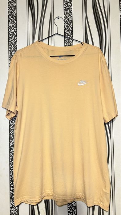 Футболка мужская Nike Sportswear Club T-Shirt
