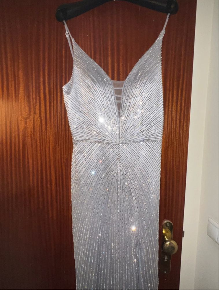 Vestido prata brilhante baile de finalistas
