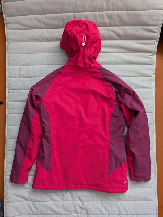 Жіноча зимова куртка Regatta Gore-tex  L р. Груди 52 см.