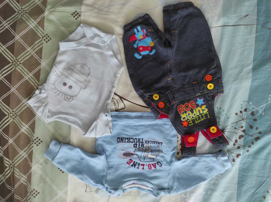 Ubranka niemowlęce, zestaw body, ogrodniczki chłopięce 0-3 mies