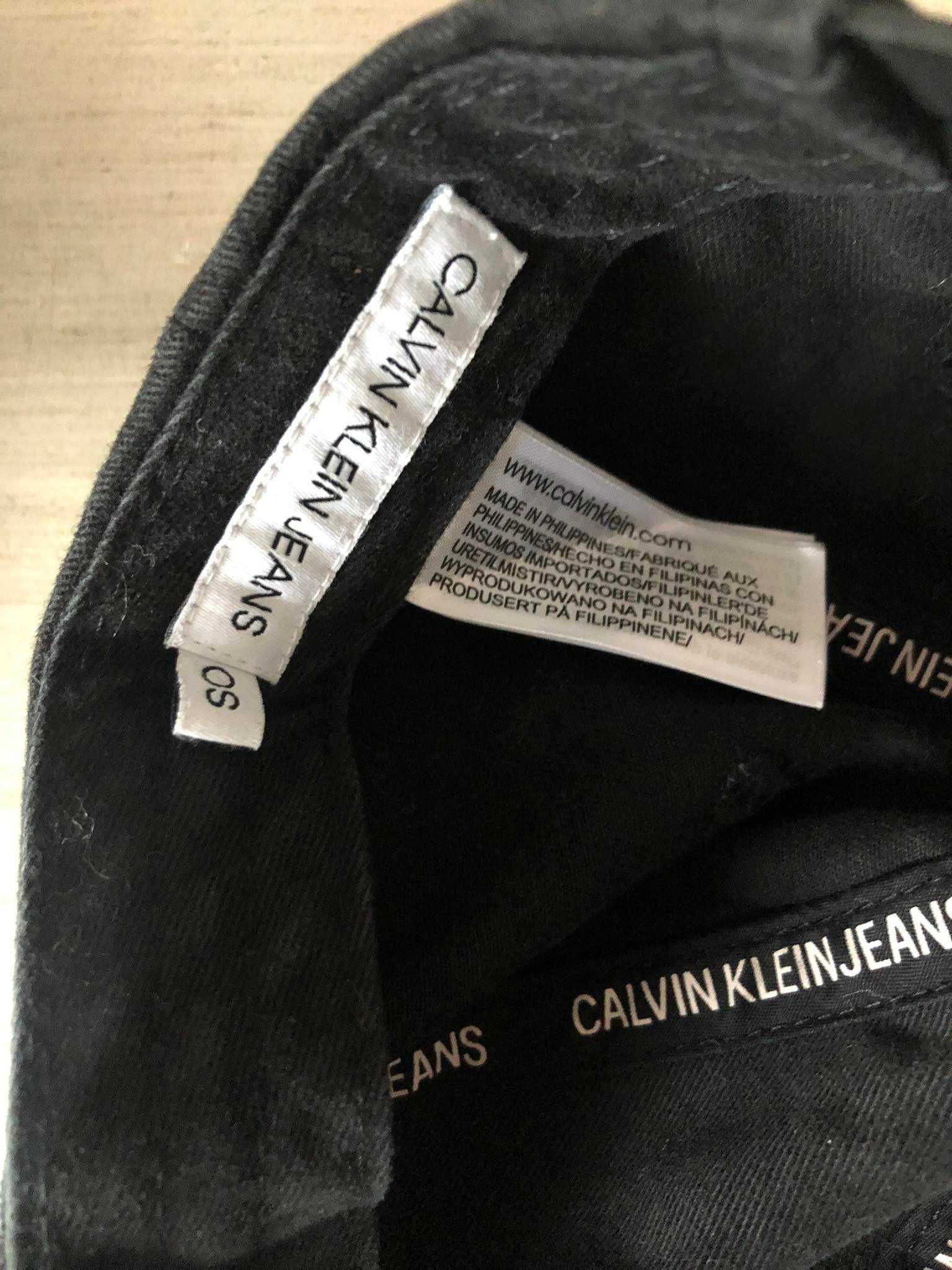 Calvin Klein czapka z daszkiem bejsbolówka