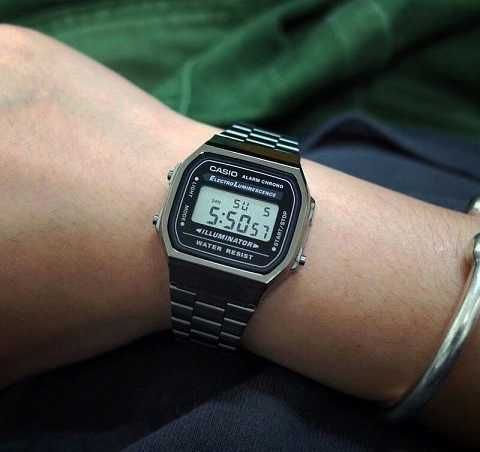 Стильные мужские часы Casio A168WGG-1A — оригинал