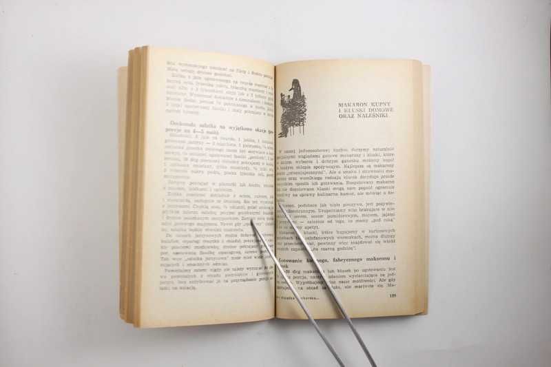 Lemnis Maria Vitry H.  Książka kucharska dla samotnych i zakochanych