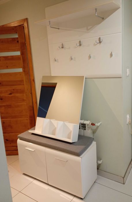 Meble do przedpokoju