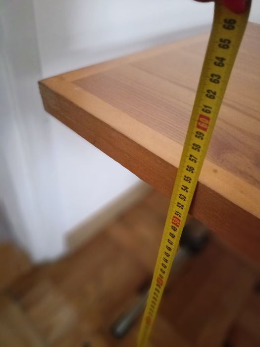 Stolik kawowy PRL „Kalwarianka”, lata 70., blat z szachownicą