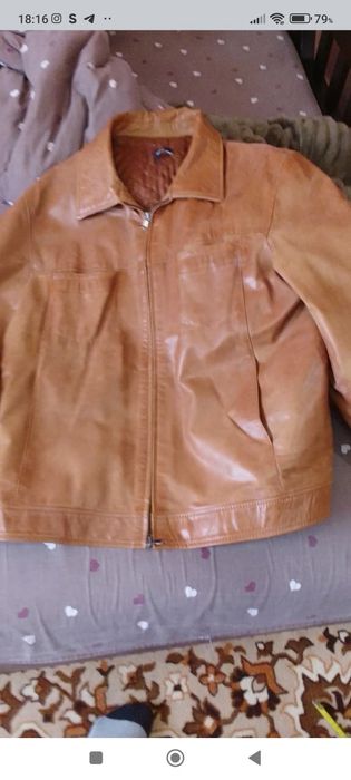 Шкіряна курточка