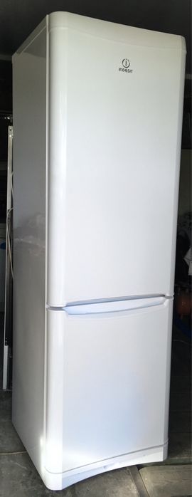 Склад на Кичкасе. Холодильник Indesit Full NoFrost Есть узкая модель