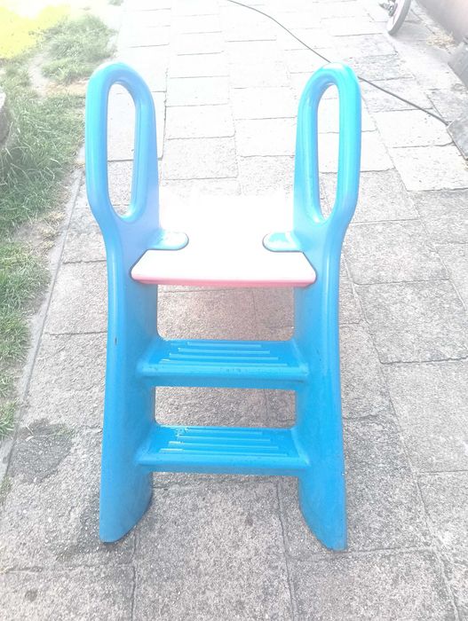 Zjeżdżalnia dziecieca