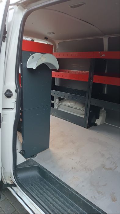 Półki na busa T5 T6 T4 Szafki na Pake Transporter Zabudowa Serwisowa