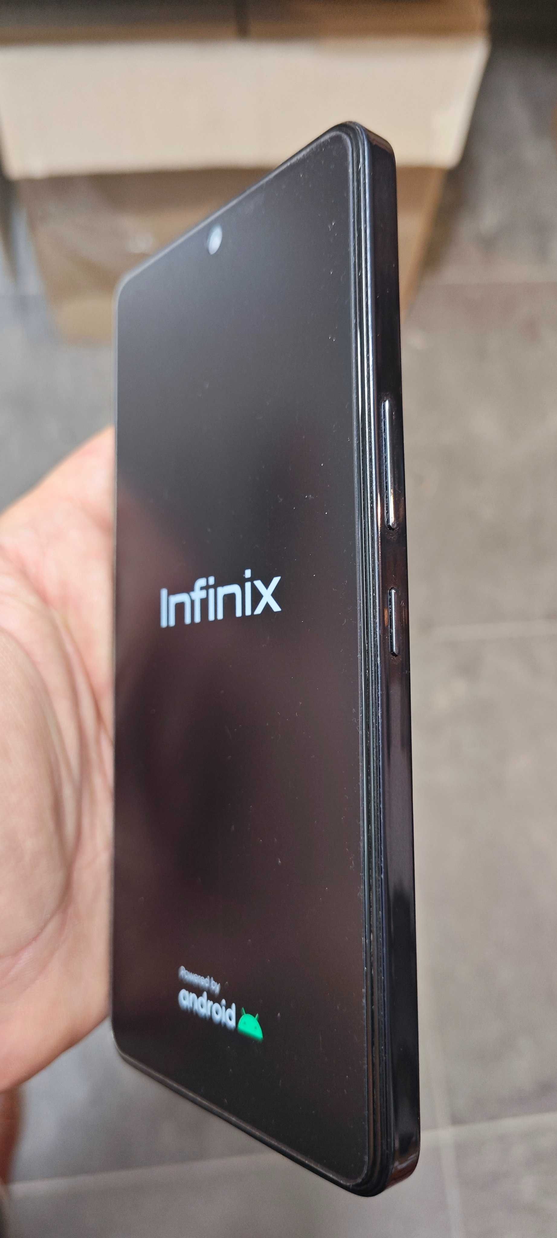 Infinix Note 30 VIP 12/256 stan bardzo dobry