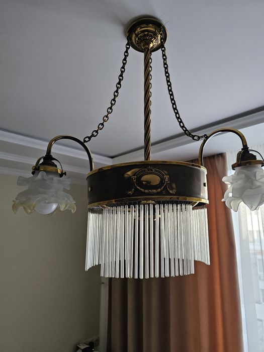 Люстра старовинна