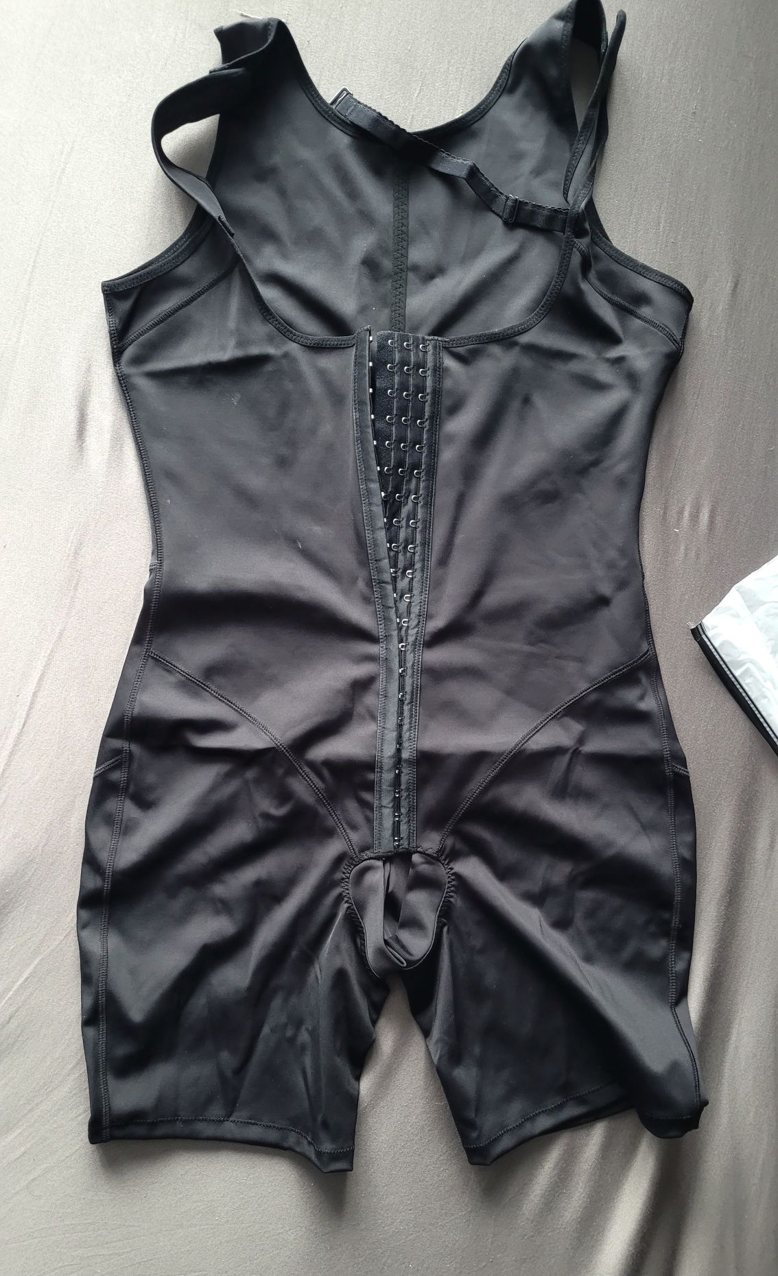 Body mocno modelujace sylwetkę 2xl