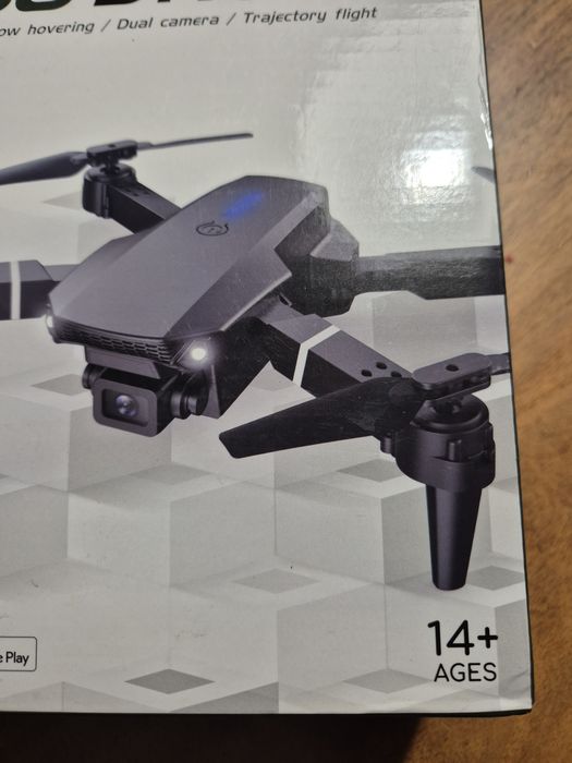 Dron E88 Nowy E88