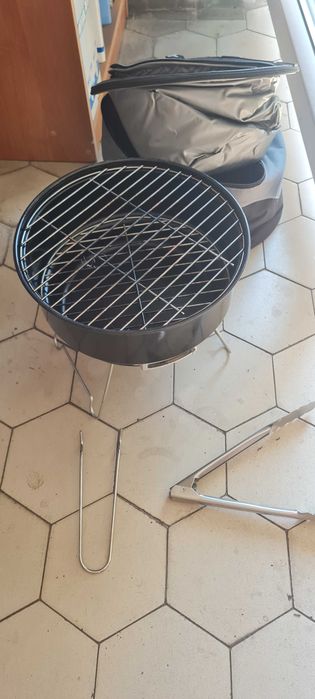 Grill turystyczny ,super stan,okazja!