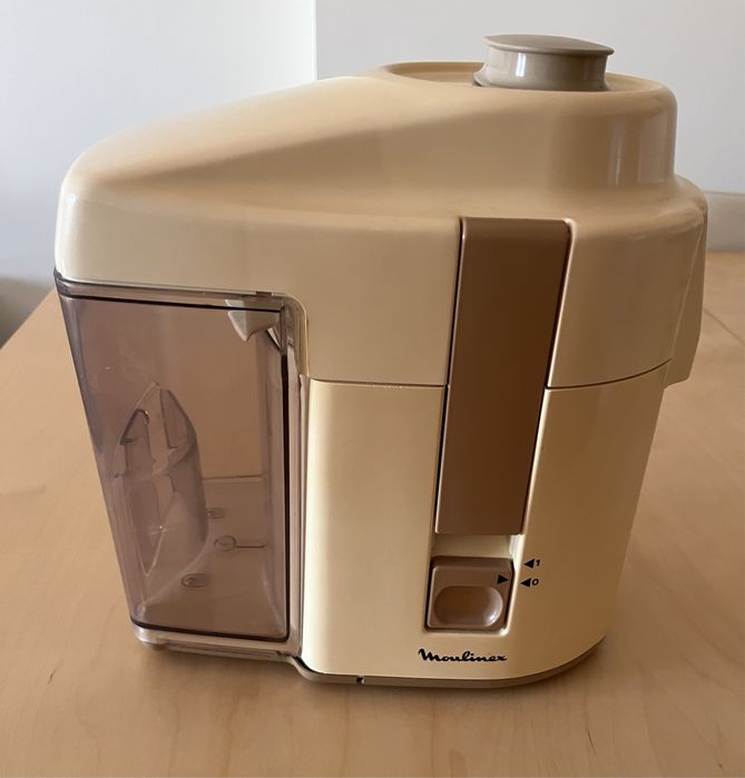 Máquina de sumos Moulinex