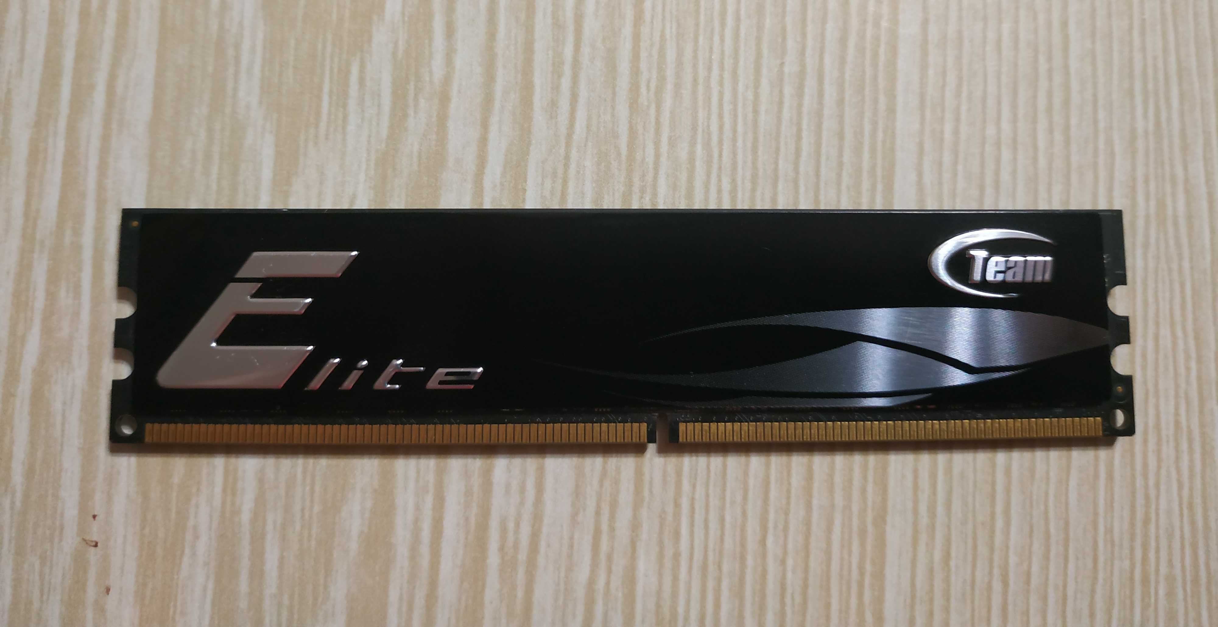 Team Group Elite 2Gb DDR2 800MHz (TED22G800HC5BK)