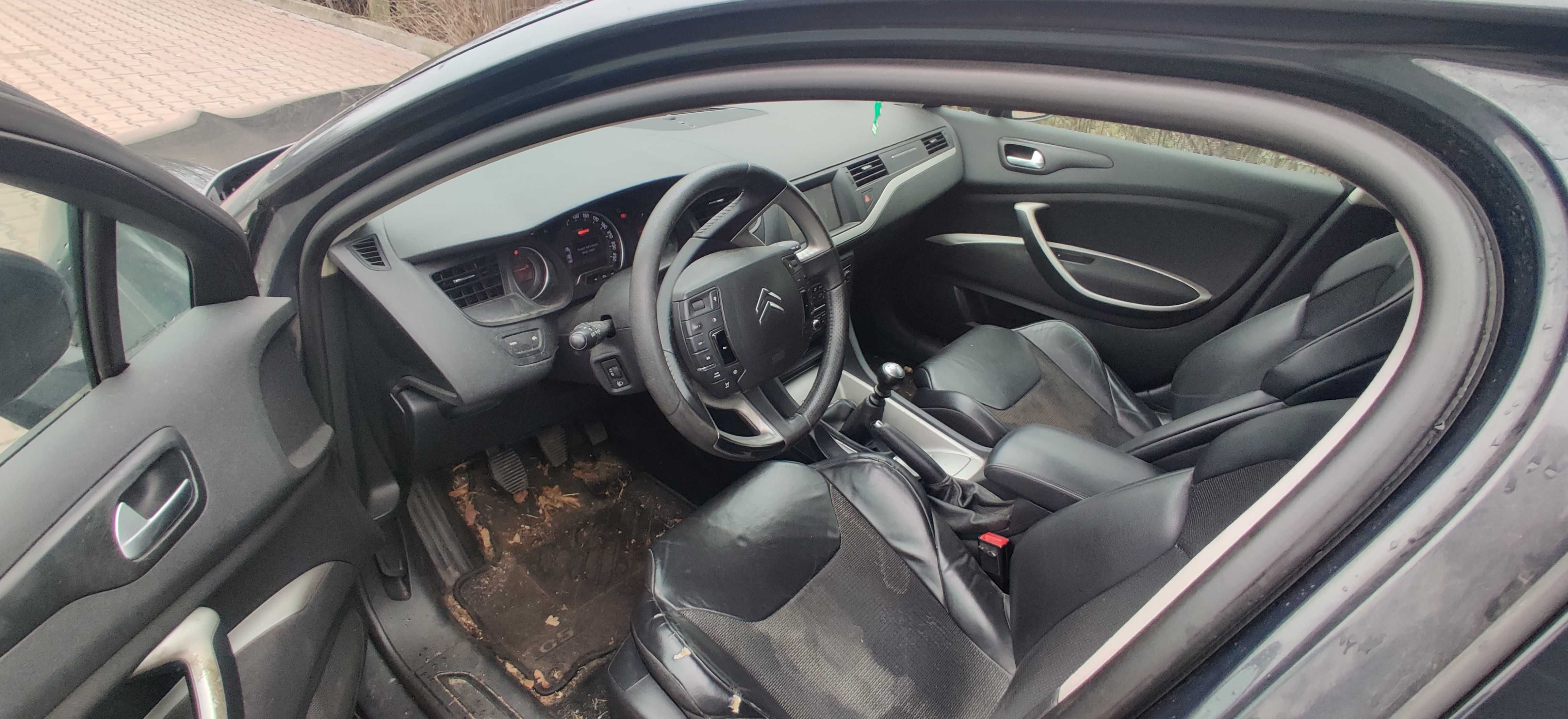 Citroen C5 X7 uszkodzony silnik - pali jeździ