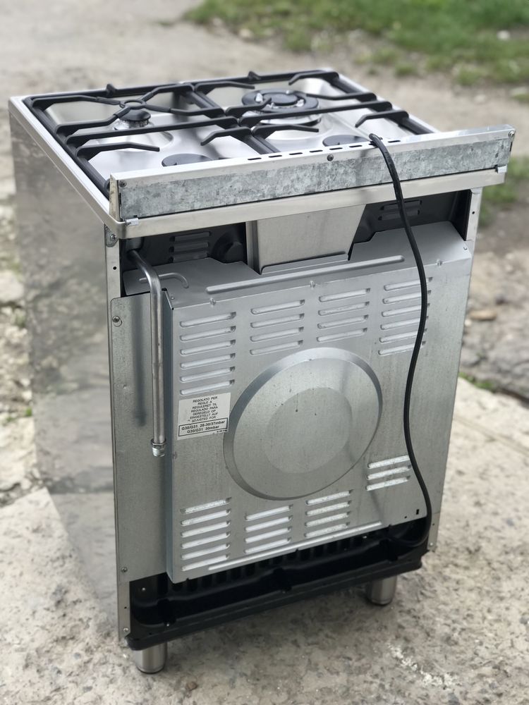 Газова плита Smeg 60см нержавійка з електро духовкою