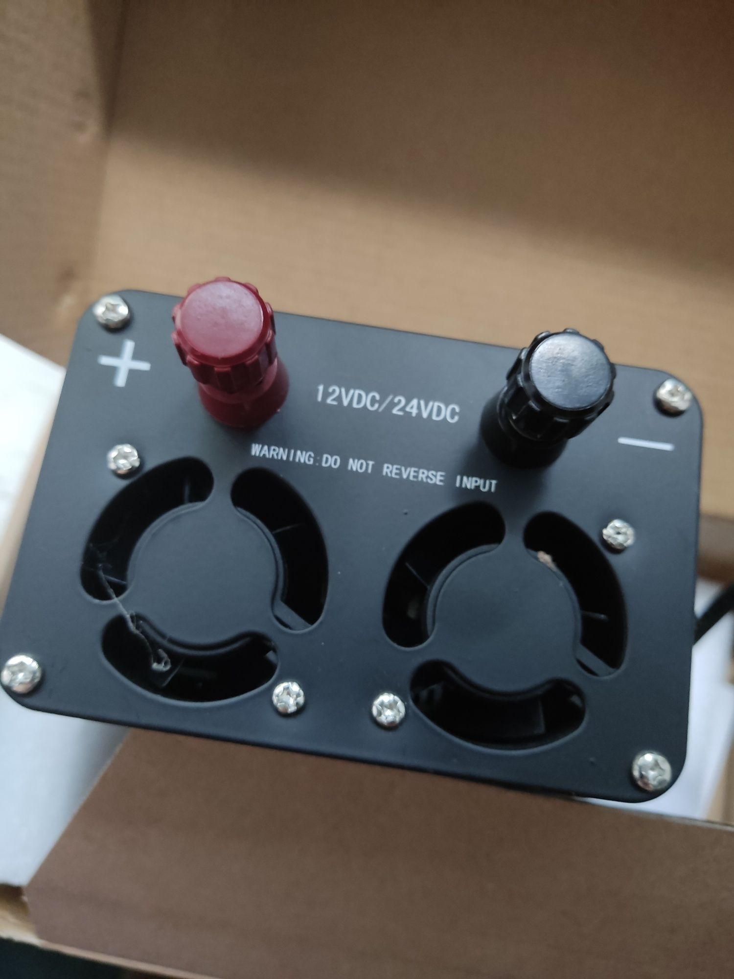 Інвертор 3000W 12V/220V з РК дисплеєм
