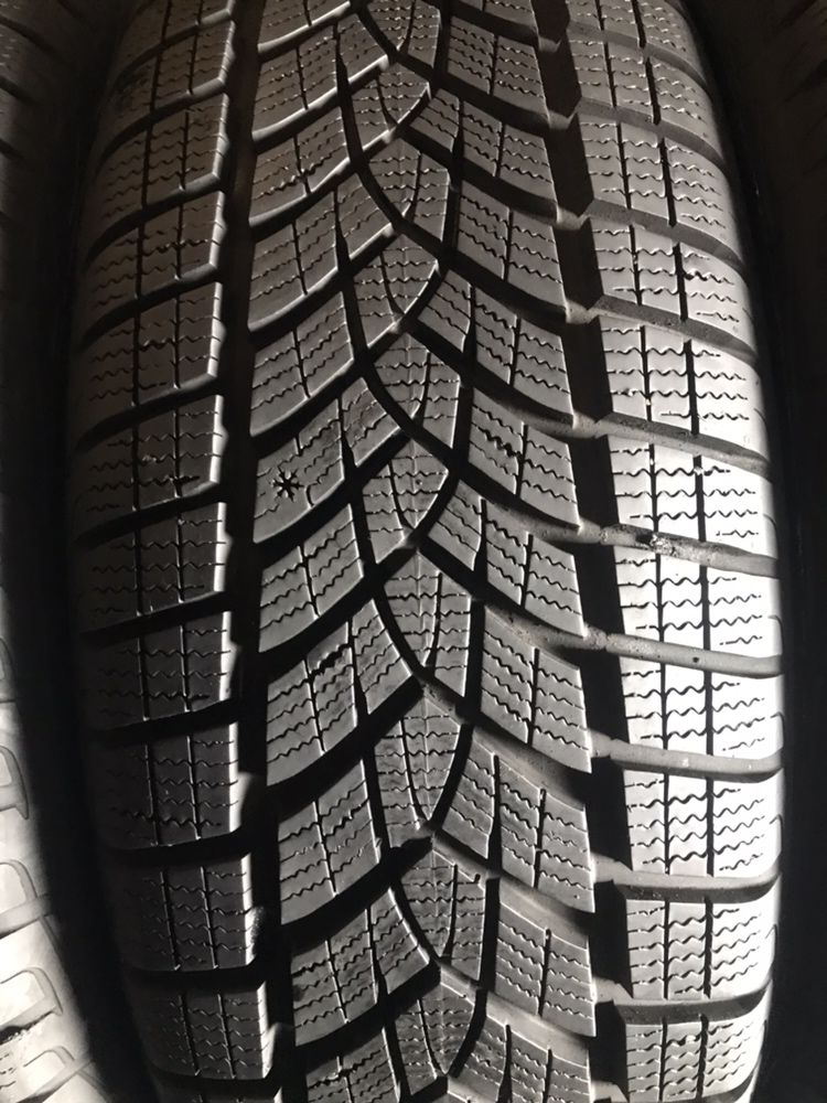 225/65/17 R17 Goodyear Ultra Grip Perfomance GEN1 4шт зима