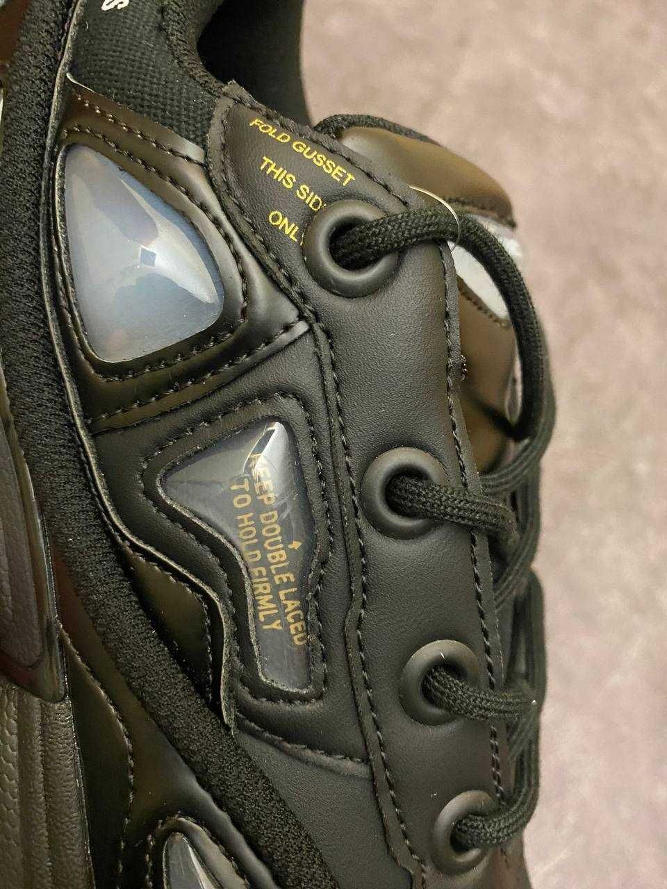 Adidas x Raf Simons Ozweego