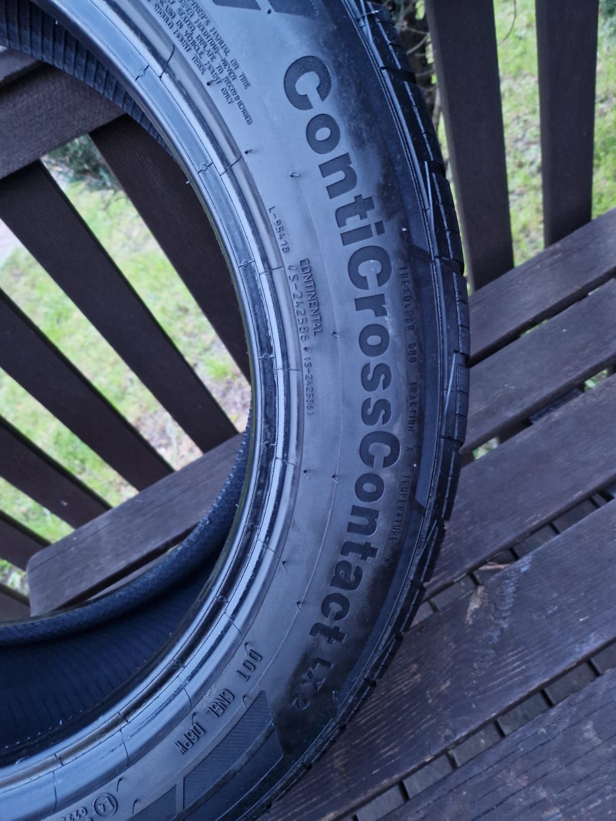 Opony Continental Conticrosscontact 225/55r18