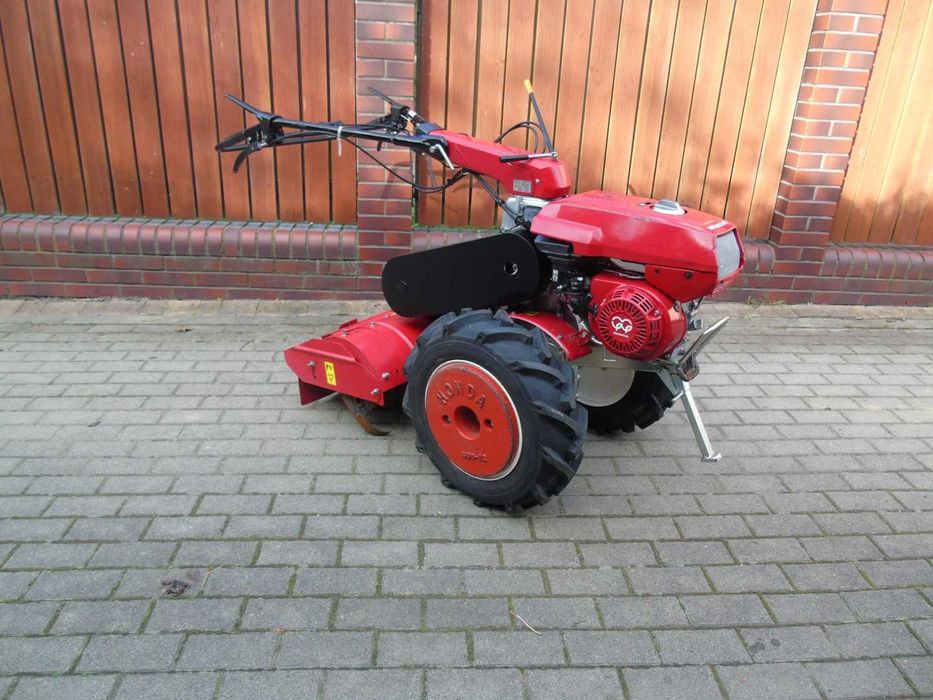 Glebogryzarka spalinowa dzik HONDA F 720  SUPER STAN