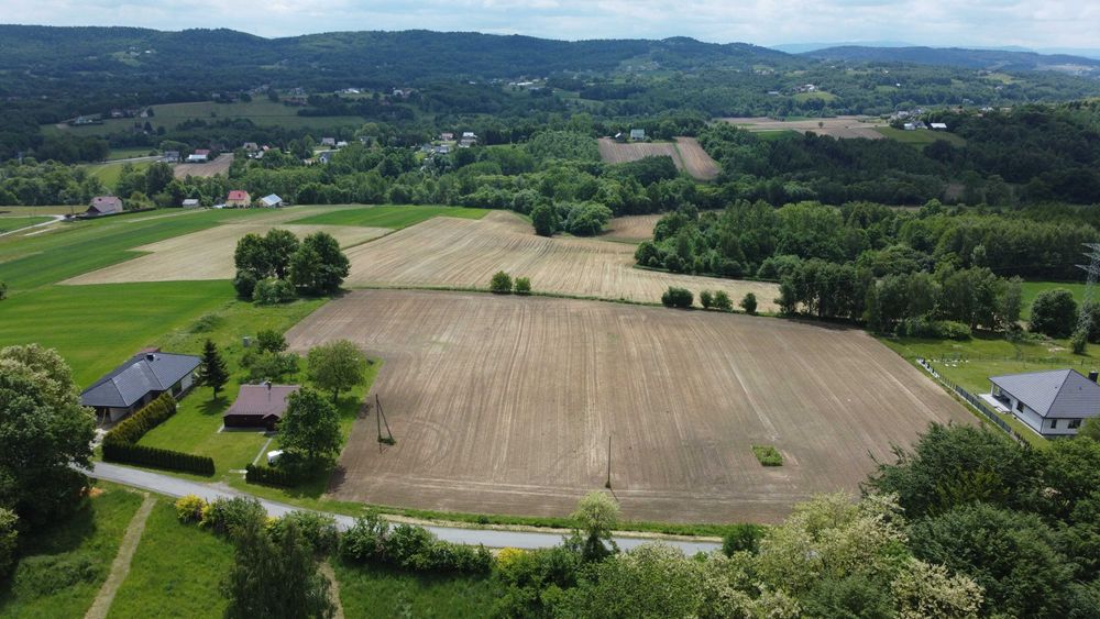 Działka budowlana 10 ar 12 ar TŁUCZAŃ