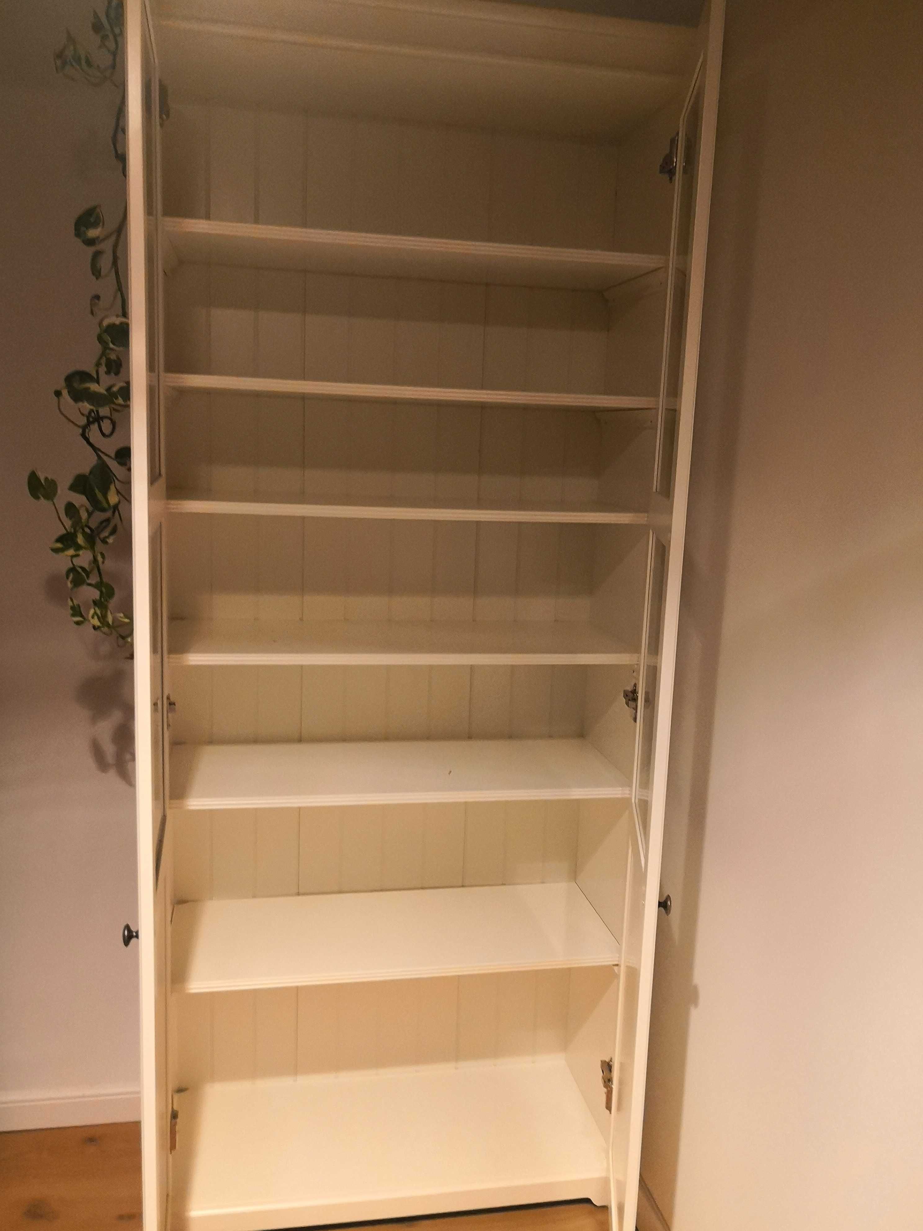 Witryna Ikea biała