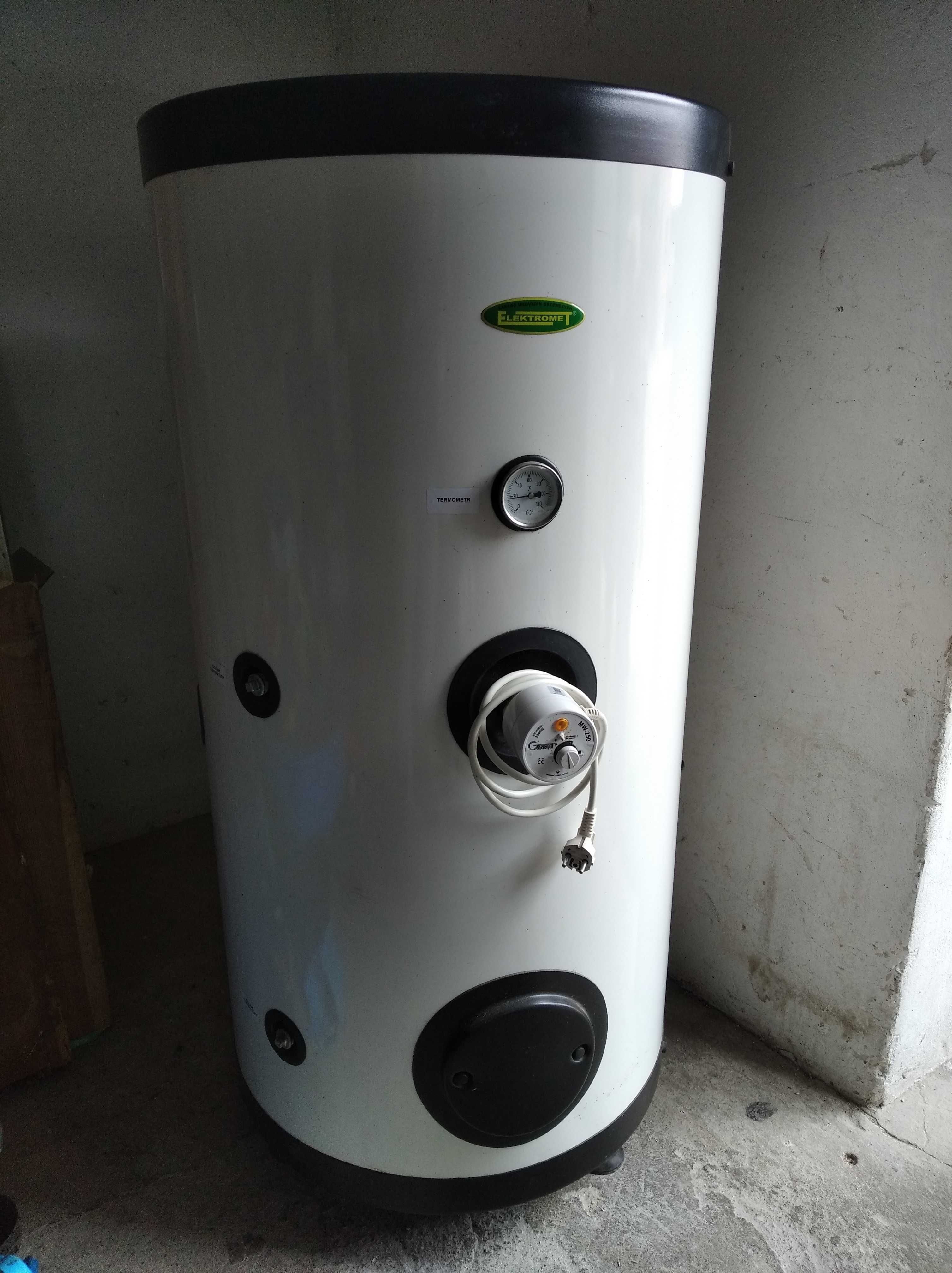 Bojler Elektrometr 200l  z pojedynczą wężownicą+ grzałka 2500W
