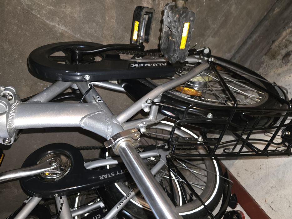 Firmowy lekki Niemiecki ( niecałe 13 kg)rower aluminium składak