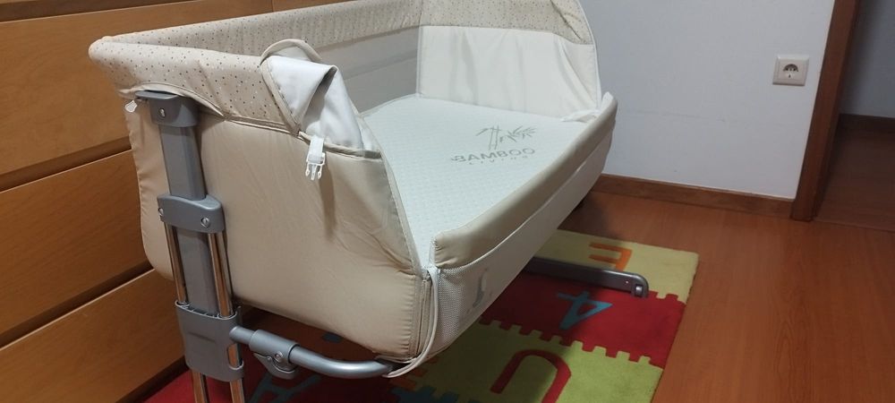 Berço com colchão novo
